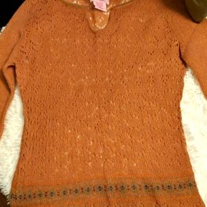 Juniors medium sweater